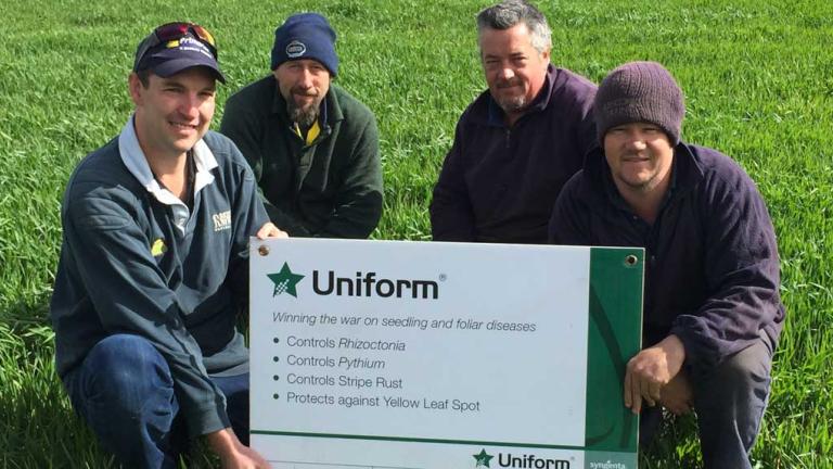 (L to R) Tom McInerney, Primaries Gnowangerup, Agronomist Glenn Nichols and Boom Spray Operator, and Brad & Wayne Tapscott, Farm Owner/Operators.