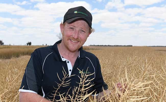 James Jess, Western Ag, found SALTRO®­ DUO, the combination of SALTRO and MAXIM XL, the best treatment for the control of common canola diseases during trial work.